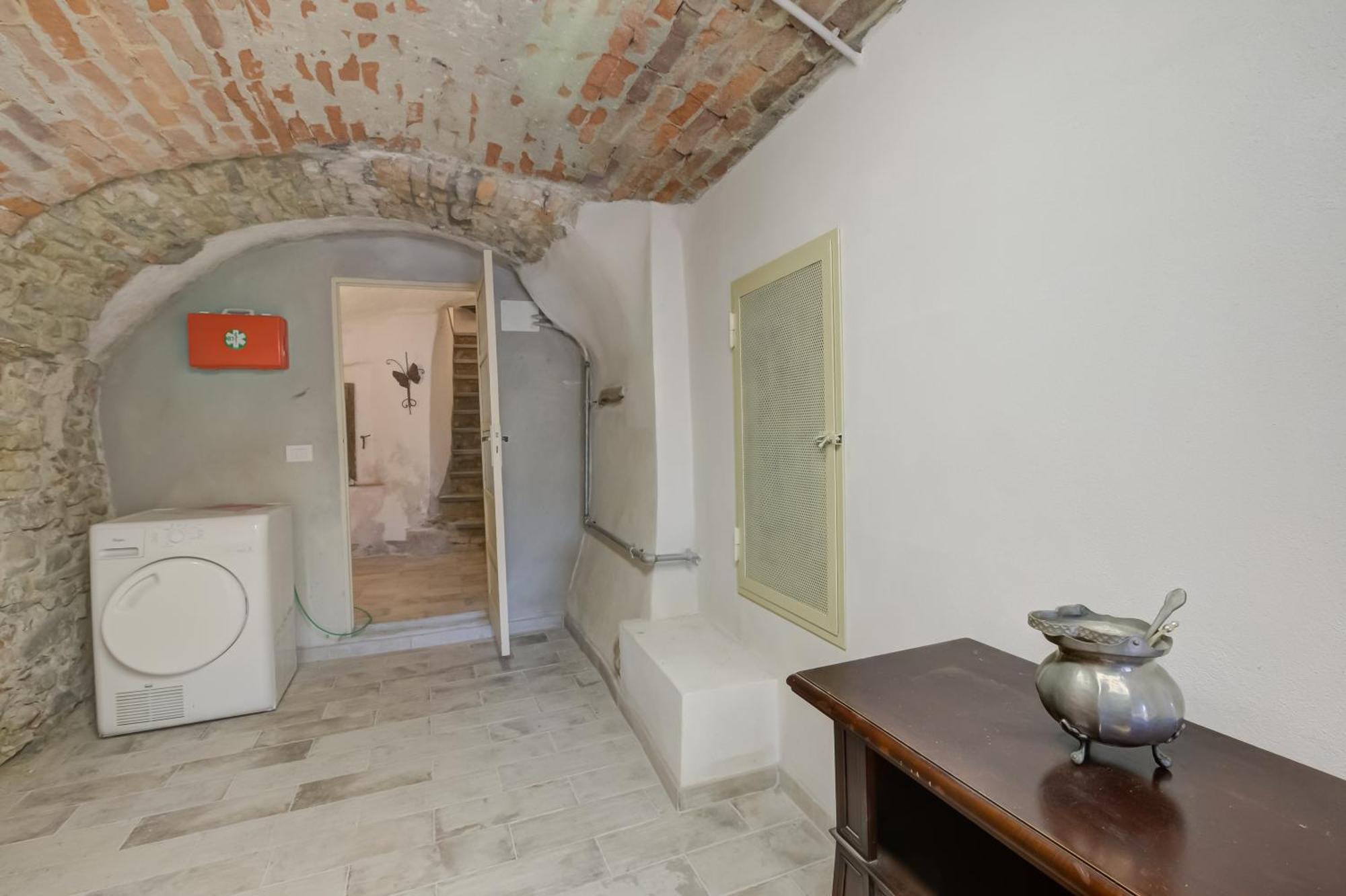 Dogliani Borgo Castello - Happy Rentals エクステリア 写真